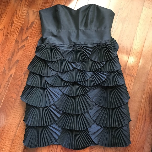 Laundry By Shelli Segal Dresses & Skirts - Laundry by Shelli Segal navy cocktail dress